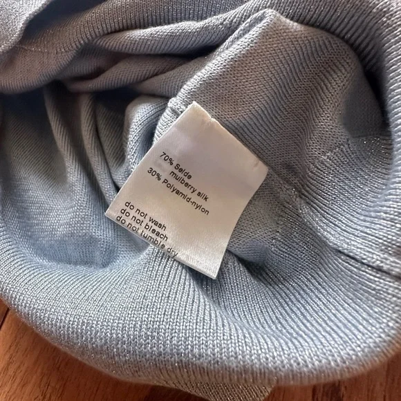 NWT Akris Silver Shimmer Silk Blend Lightweight Pullover - Picture 12 of 12